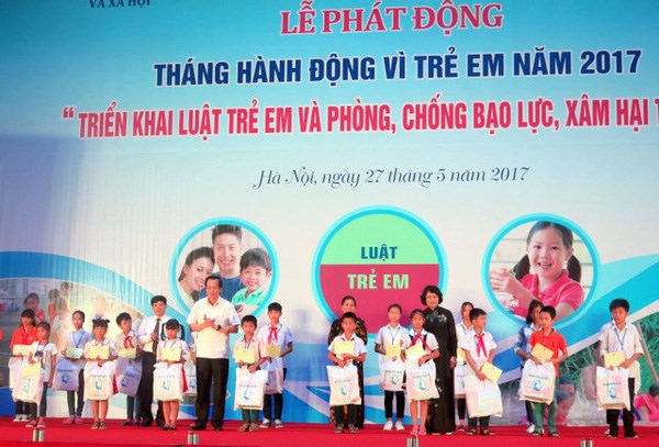 Cần làm gì để đưa Luật Trẻ em đi vào đời sống? (30/5/2017)